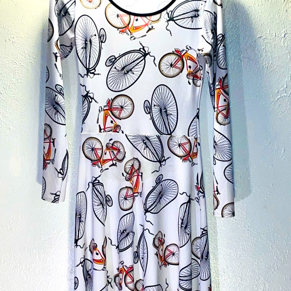 INSANITY Sz M Long Sleeve Dress All Over Design VTG Colorful BICYCLES WHEELERS